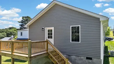 638 C Street Staunton VA 24401