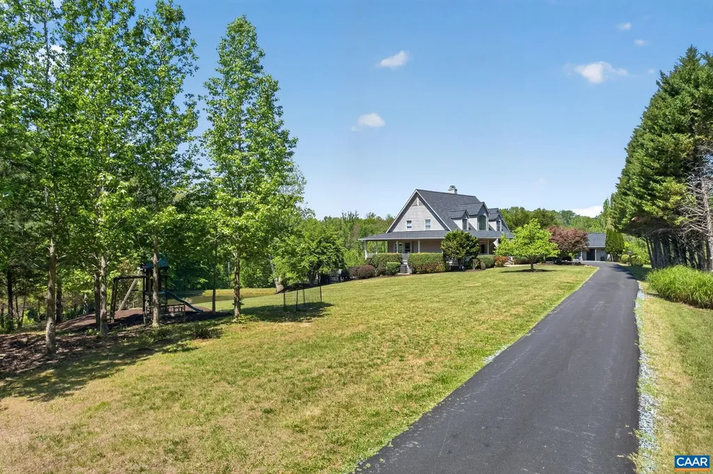 380 Ballenger Lane Palmyra VA 22963