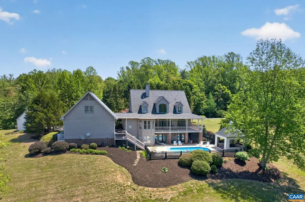 380 Ballenger Lane Palmyra VA 22963