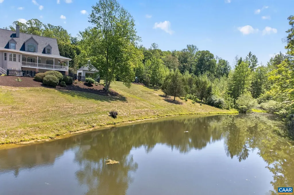380 Ballenger Lane Palmyra VA 22963