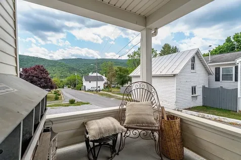 104 Dogwood Drive Franklin WV 26807