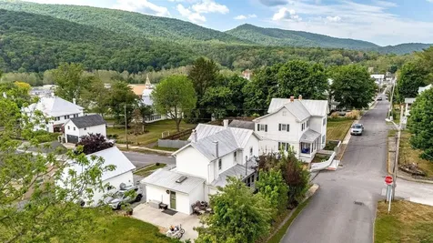 104 Dogwood Drive Franklin WV 26807