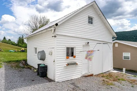 104 Dogwood Drive Franklin WV 26807