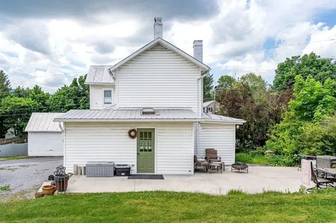 104 Dogwood Drive Franklin WV 26807