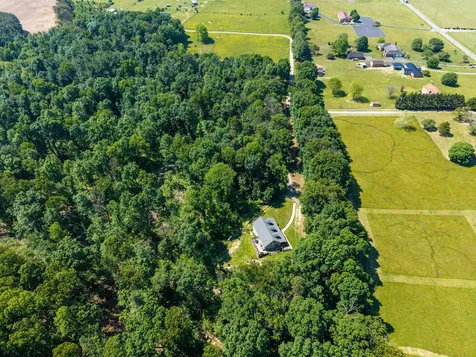 215 Brick Church Lane Shenandoah VA 22849