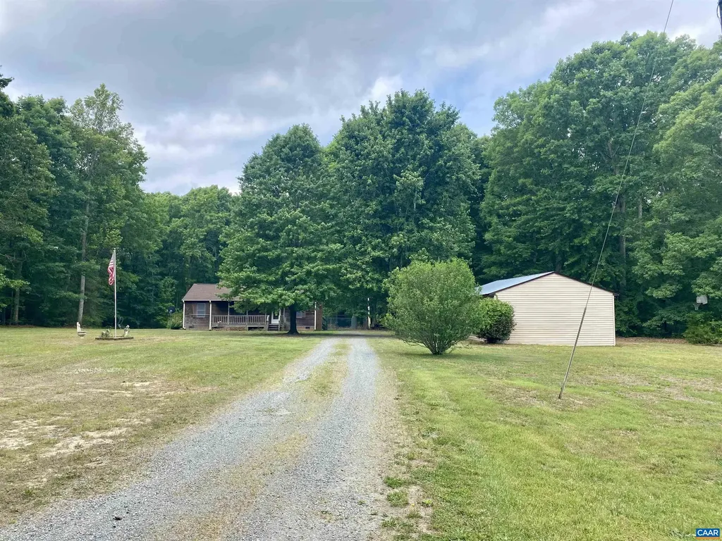 2517 Bethany Church Road Bumpass VA 23024
