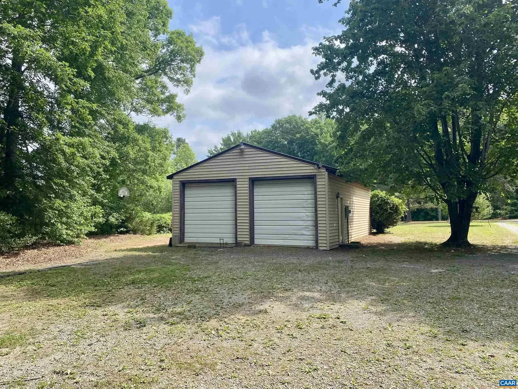 2517 Bethany Church Road Bumpass VA 23024