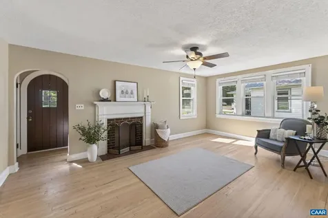 199 Bath Avenue N Waynesboro VA 22980