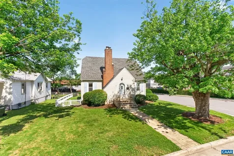 199 Bath Avenue N Waynesboro VA 22980