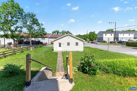 199 Bath Avenue N Waynesboro VA 22980