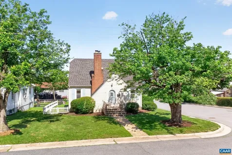 199 Bath Avenue N Waynesboro VA 22980