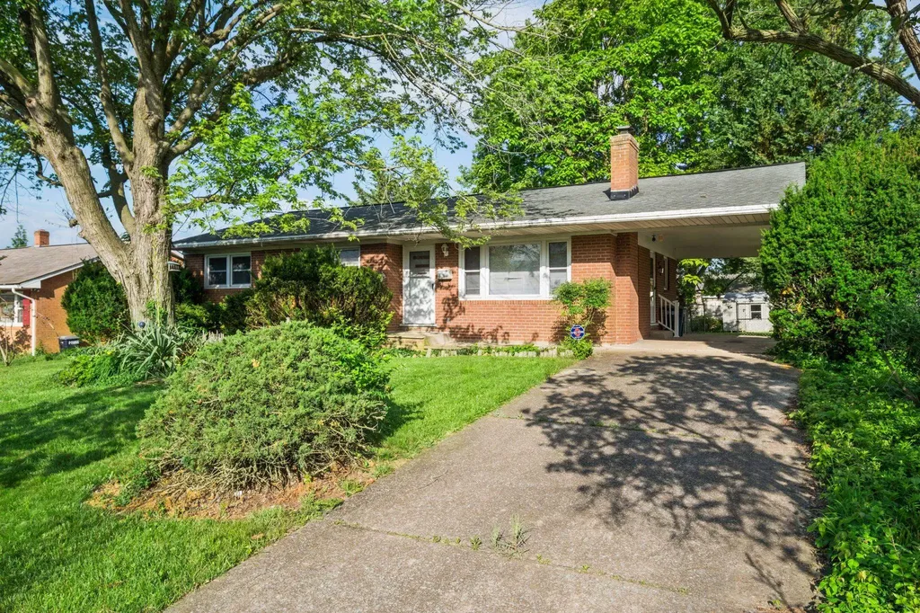219 Dogwood Drive N Harrisonburg VA 22802