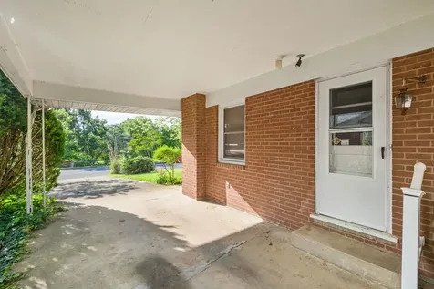 219 Dogwood Drive N Harrisonburg VA 22802