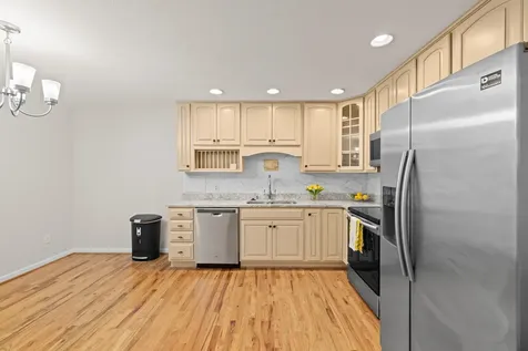 122 Collinswood Drive Staunton VA 24401