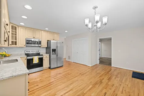 122 Collinswood Drive Staunton VA 24401