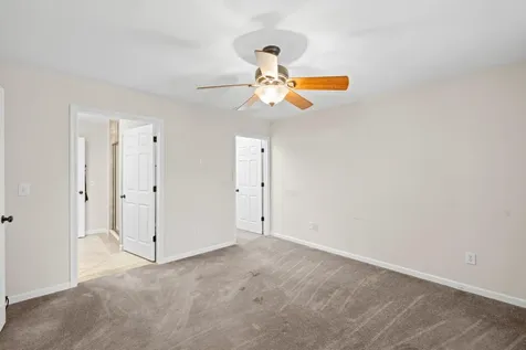 122 Collinswood Drive Staunton VA 24401