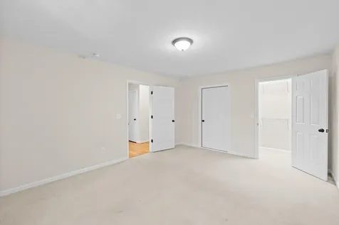 122 Collinswood Drive Staunton VA 24401