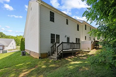 122 Collinswood Drive Staunton VA 24401