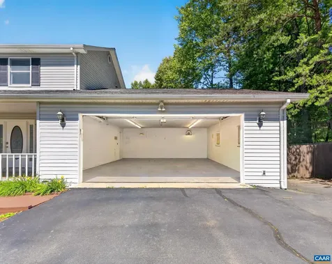 504 Deer Drive Ruckersville VA 22968