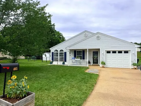 405 Greenwood Road Staunton VA 24401