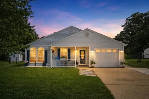 405 Greenwood Road Staunton VA 24401