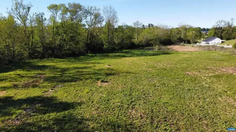 113 Rockfish Road Waynesboro VA 22980