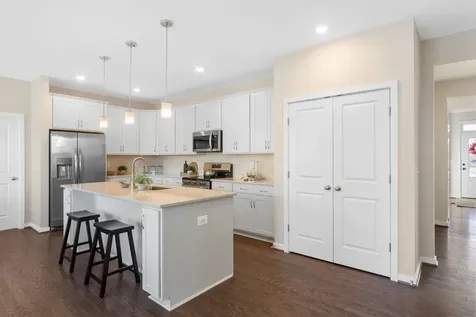 8755 Overbrook Drive Mcgaheysville VA 22840