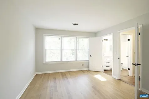 2131 Viburnum Court Charlottesville VA 22911