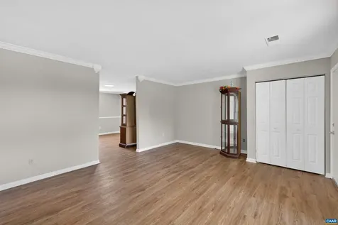 213 Oak Street Charlottesville VA 22902