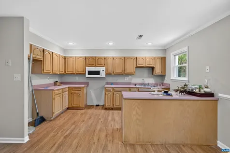 213 Oak Street Charlottesville VA 22902