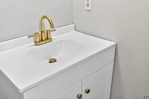 213 Oak Street Charlottesville VA 22902