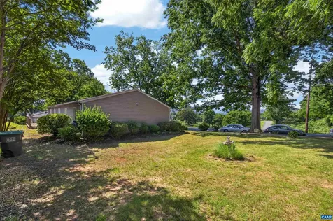 213 Oak Street Charlottesville VA 22902