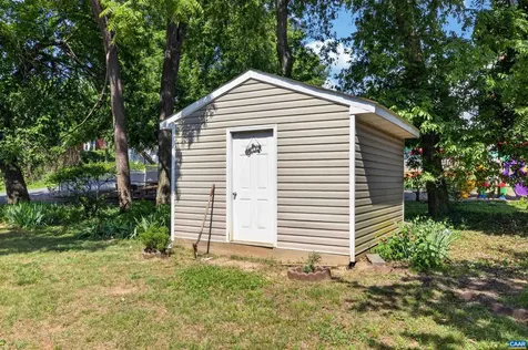 213 Oak Street Charlottesville VA 22902