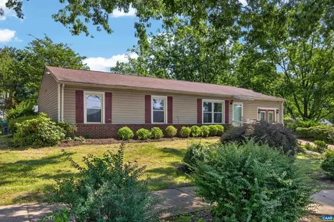 213 Oak Street Charlottesville VA 22902