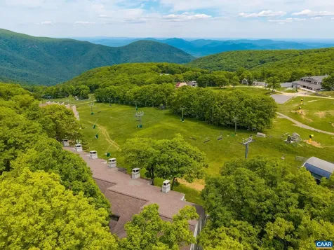 347 Dobie Condos Wintergreen Resort VA 22967