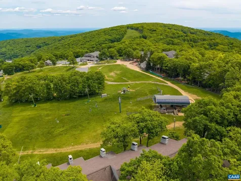 347 Dobie Condos Wintergreen Resort VA 22967