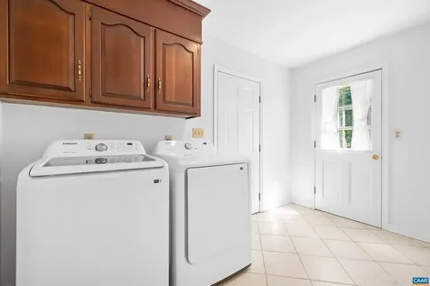 985 Tanglewood Road Charlottesville VA 22901