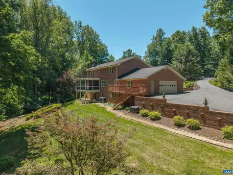 985 Tanglewood Road Charlottesville VA 22901