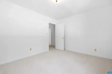 985 Tanglewood Road Charlottesville VA 22901