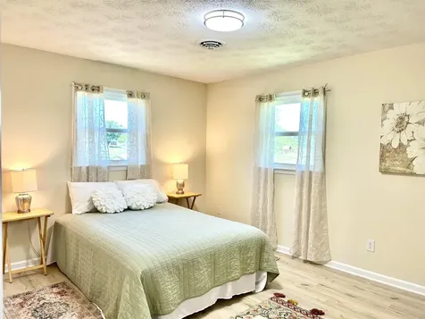 20 Bingham Street Verona VA 24482