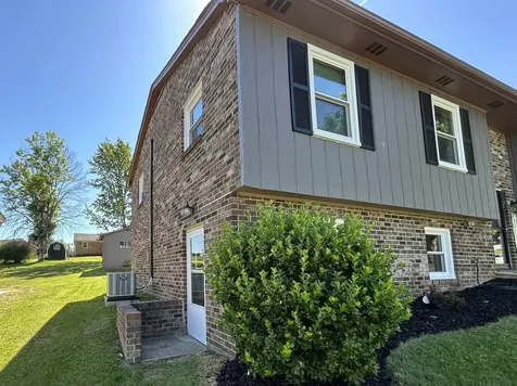20 Bingham Street Verona VA 24482