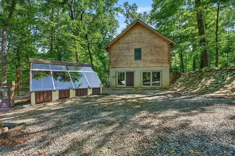 1906 Cutbank Lane Elkton VA 22827