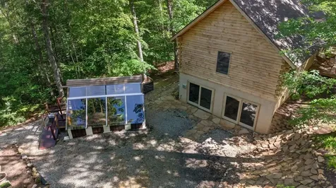 1906 Cutbank Lane Elkton VA 22827
