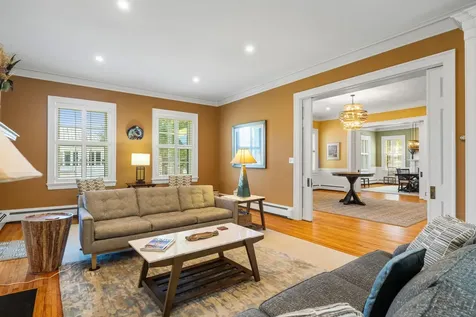 305 Beverley Street E Staunton VA 24401