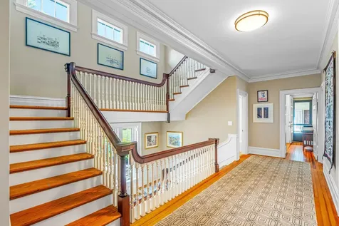 305 Beverley Street E Staunton VA 24401