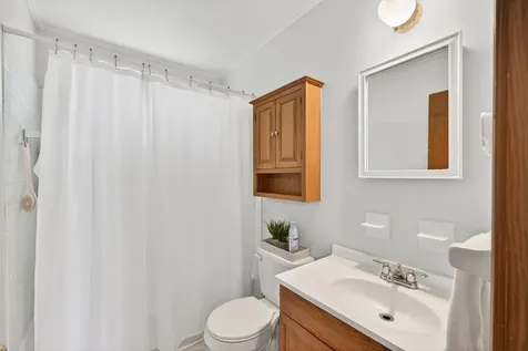 409 13th Street Grottoes VA 24441