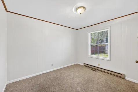 409 13th Street Grottoes VA 24441