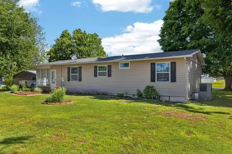 409 13th Street Grottoes VA 24441