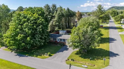 409 13th Street Grottoes VA 24441