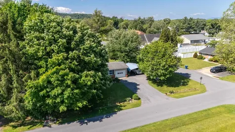 409 13th Street Grottoes VA 24441